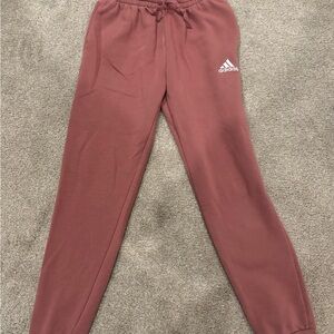 adidas men’s Joggers in Maroon